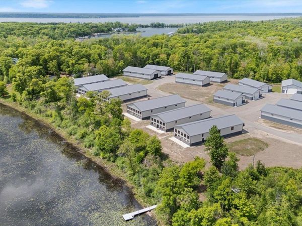 3860 Moburg Lane, Brainerd, MN 56401