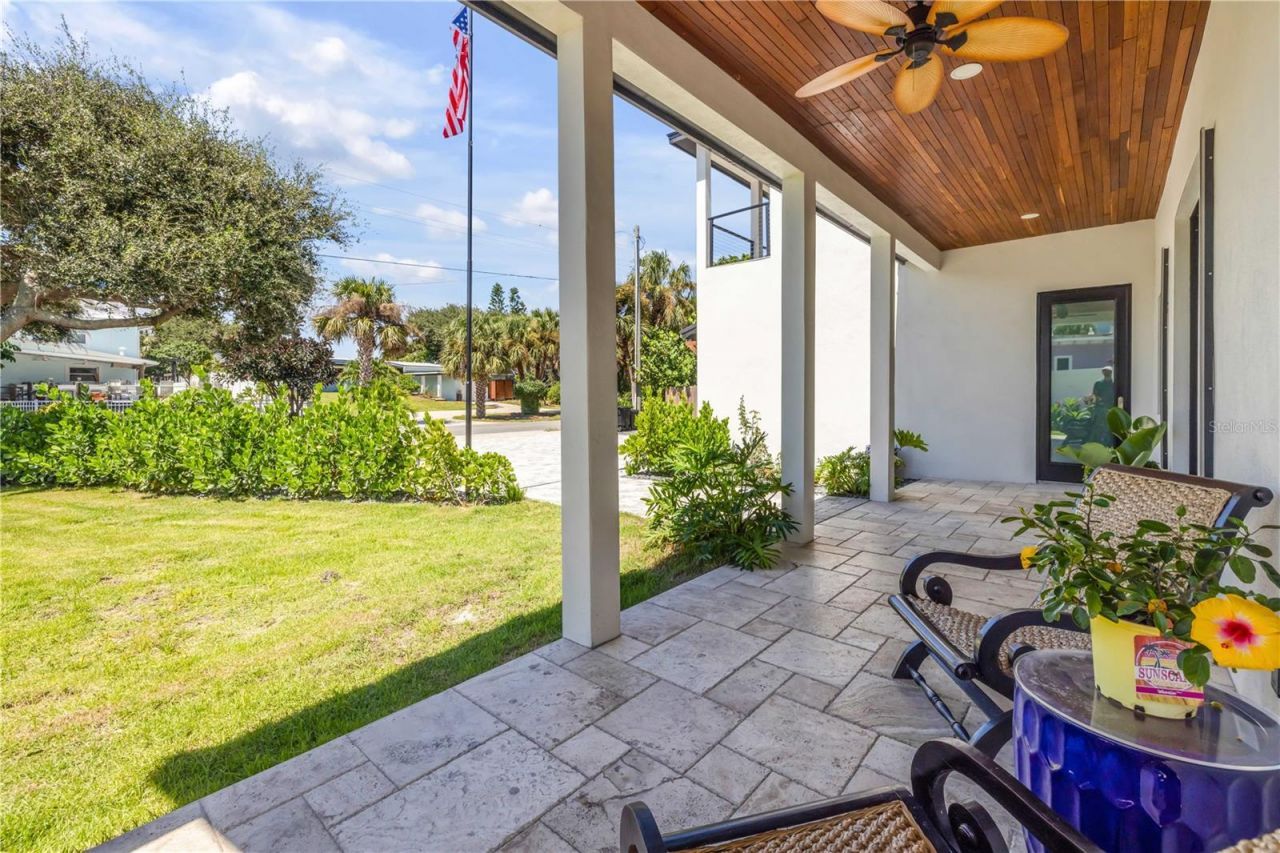 1707 N Peninsula Avenue, New Smyrna Beach, FL 32169 Photo