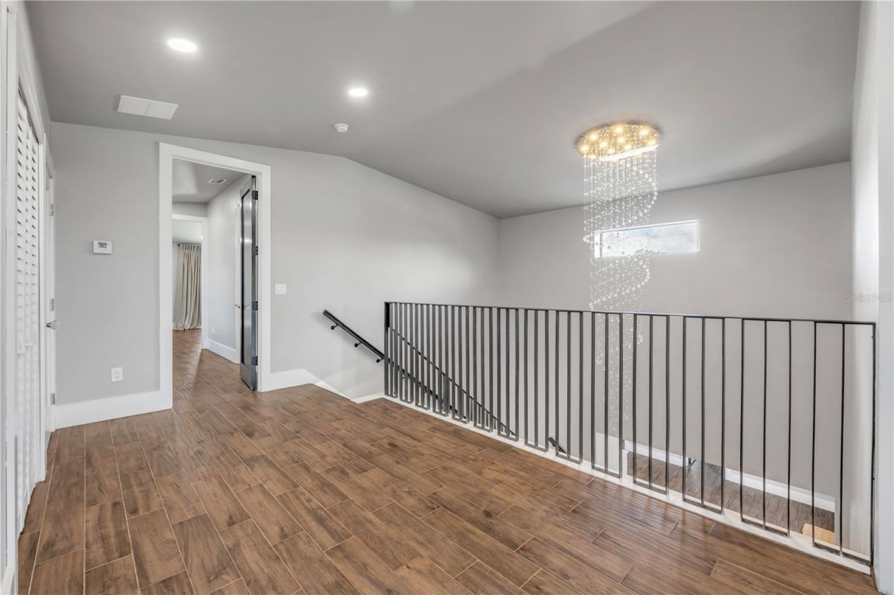 1707 N Peninsula Avenue, New Smyrna Beach, FL 32169 Photo