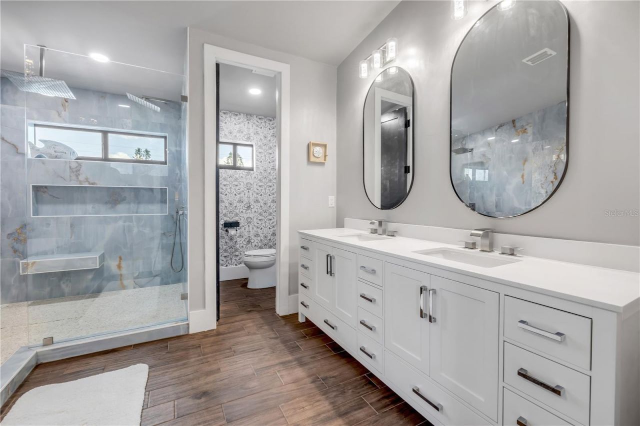 1707 N Peninsula Avenue, New Smyrna Beach, FL 32169 Photo