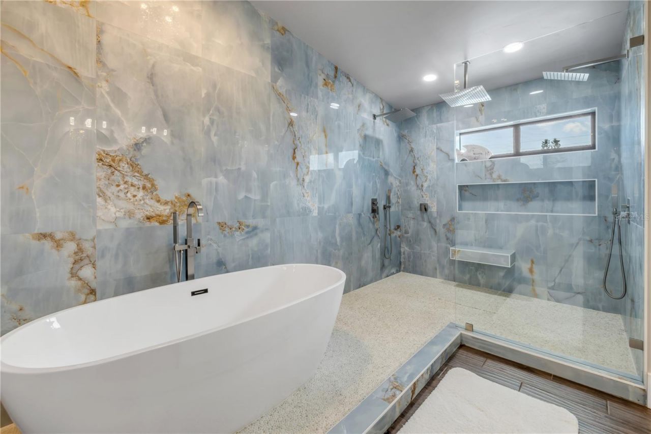 1707 N Peninsula Avenue, New Smyrna Beach, FL 32169 Photo