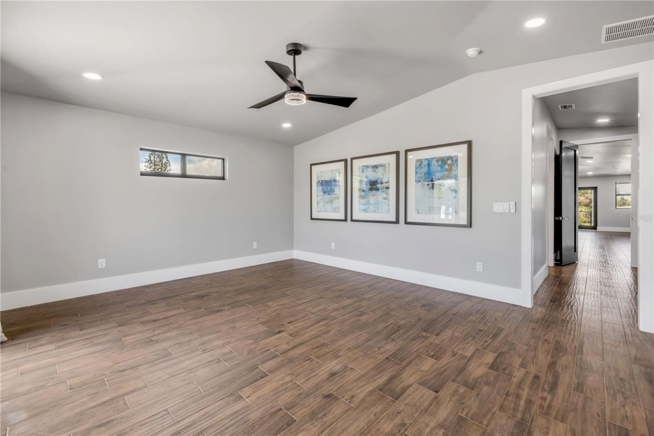 1707 N Peninsula Avenue, New Smyrna Beach, FL 32169 Photo