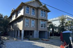 3802 Cameron Boulevard photo 4