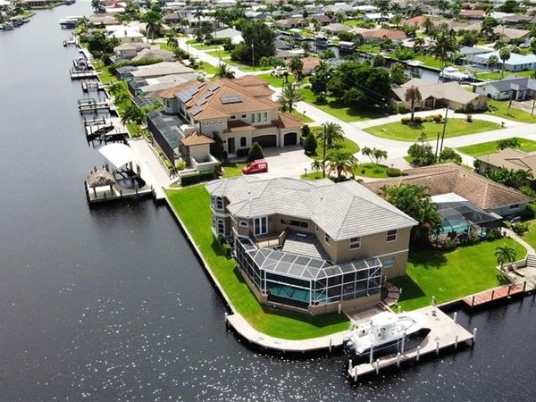 2123 SE 25th LN, CAPE CORAL, FL 33904