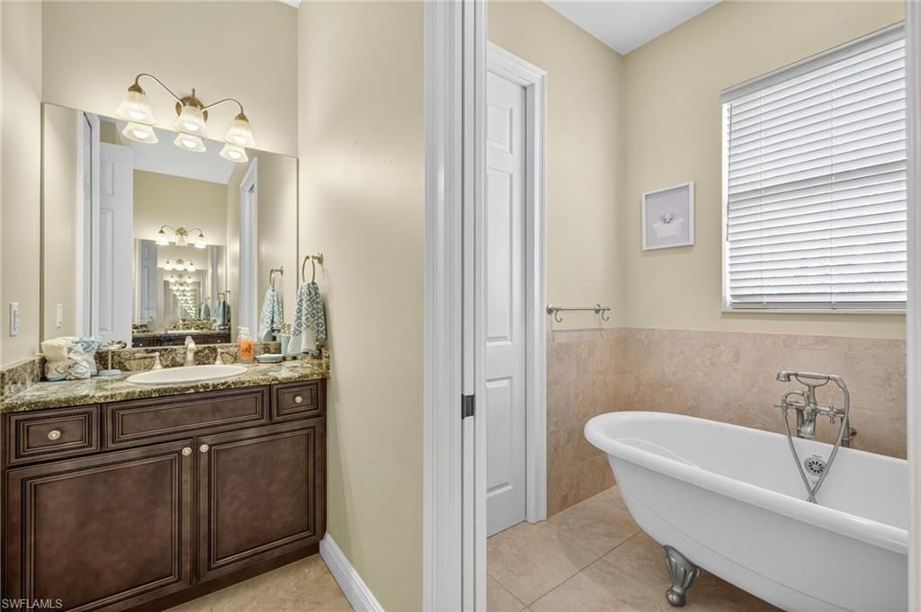 2123 SE 25th Ln, Cape Coral, FL 33904 Photo