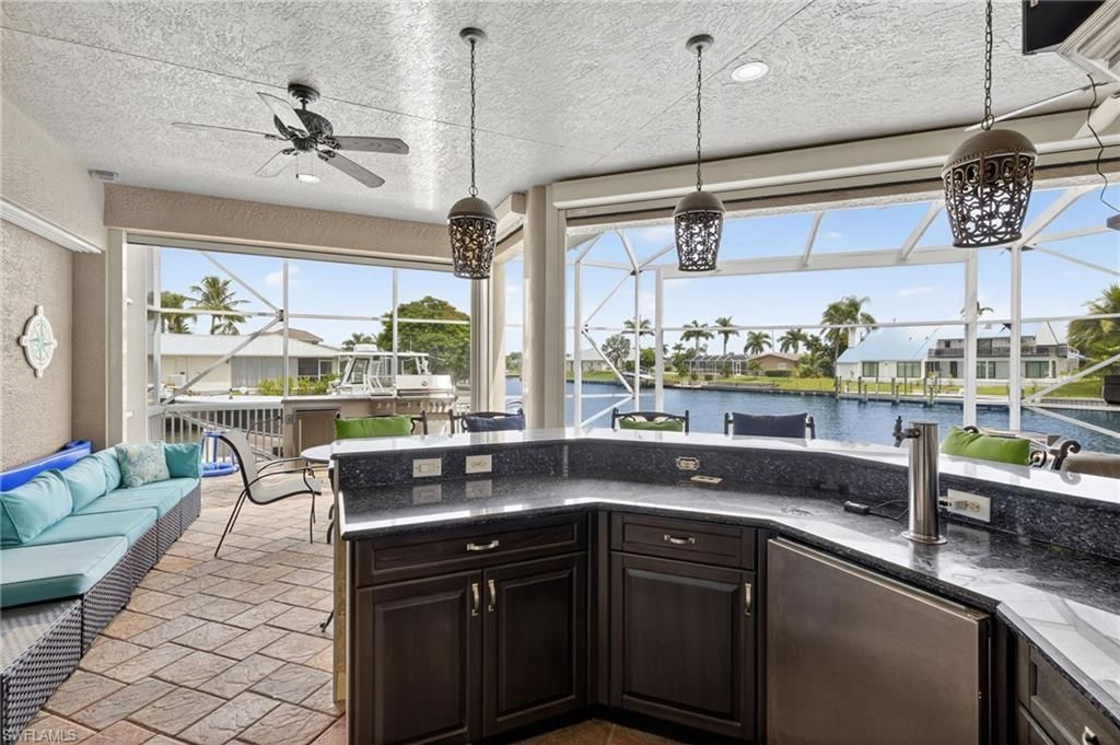 2123 SE 25th Ln, Cape Coral, FL 33904 Photo