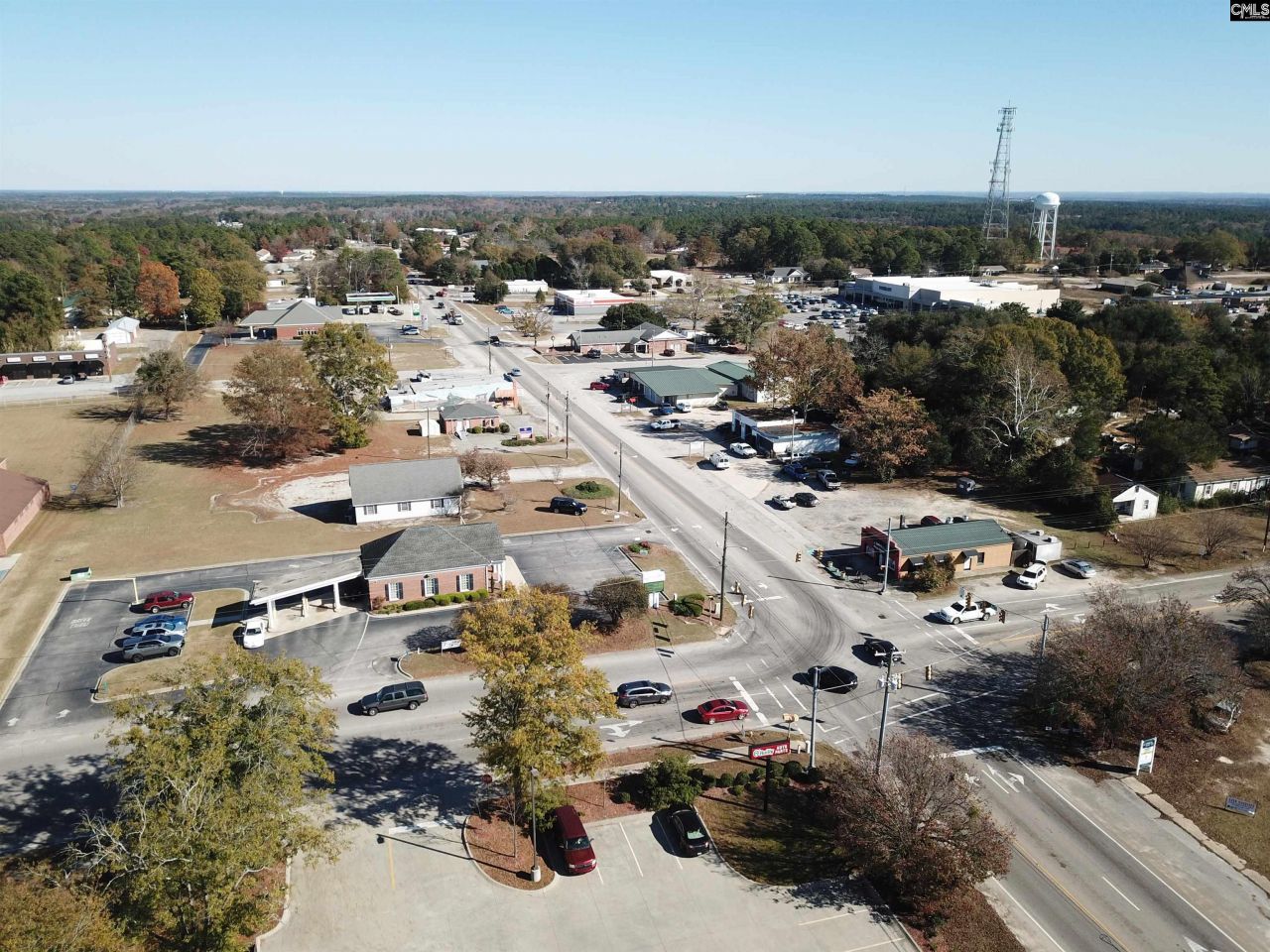 2493 Main Street Photo 8