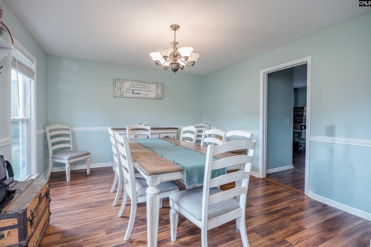 5 Briarcliffe Court W Photo 13