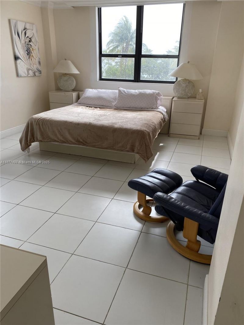 10185 Collins Ave, Unit 319, Bal Harbour, FL 33154 Photo