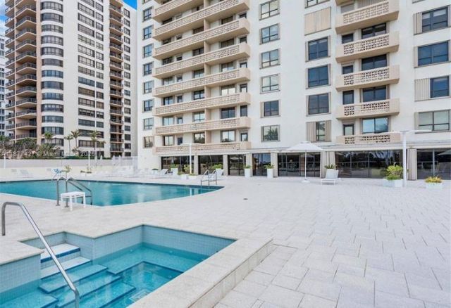 10185 Collins Ave, Unit 319, Bal Harbour, FL 33154 Photo