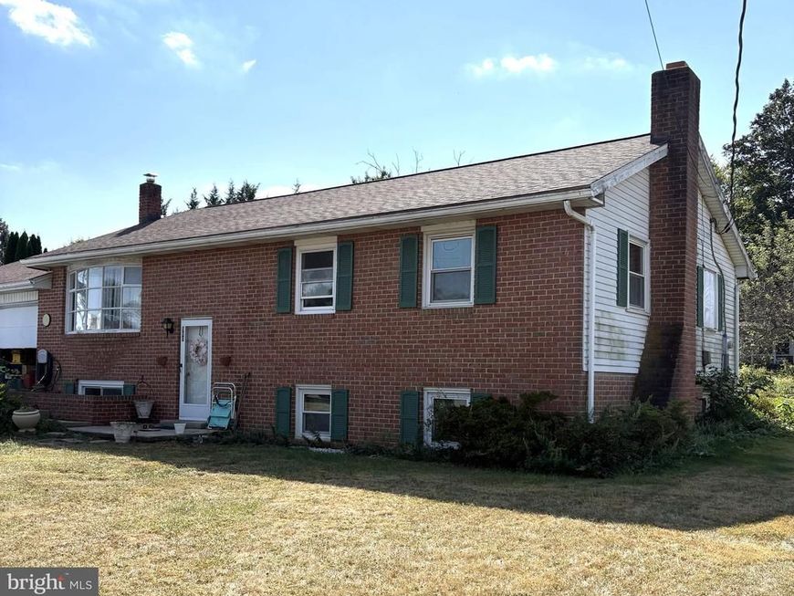 560 Boxwood Lane, Carlisle, PA 17015 Main Photo