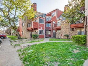 9825 Walnut Street, Unit M 205, Dallas, TX 75243