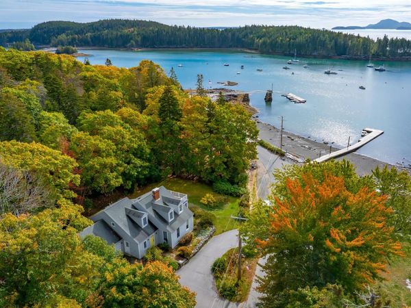 5 Main Street, Sorrento, ME 04677