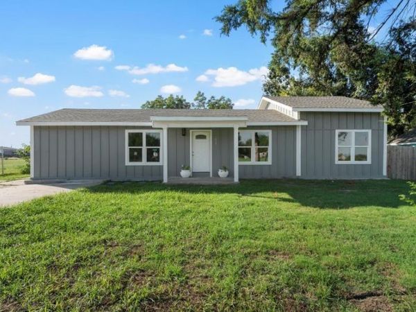 1929 GURLEY Lane, Waco, TX 76706