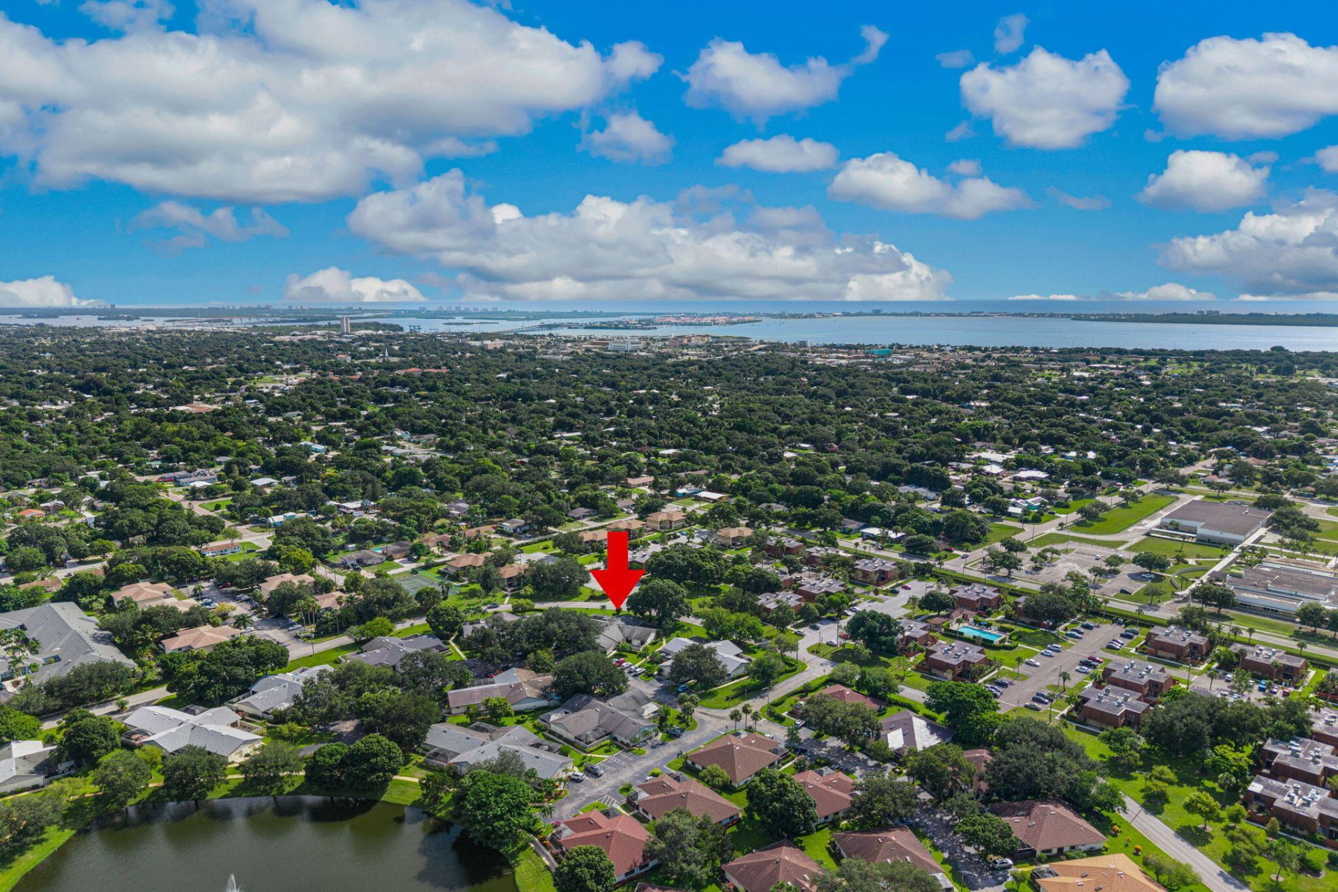 1433 Captains Walk, Unit 18d, Fort Pierce, FL 34950 Photo