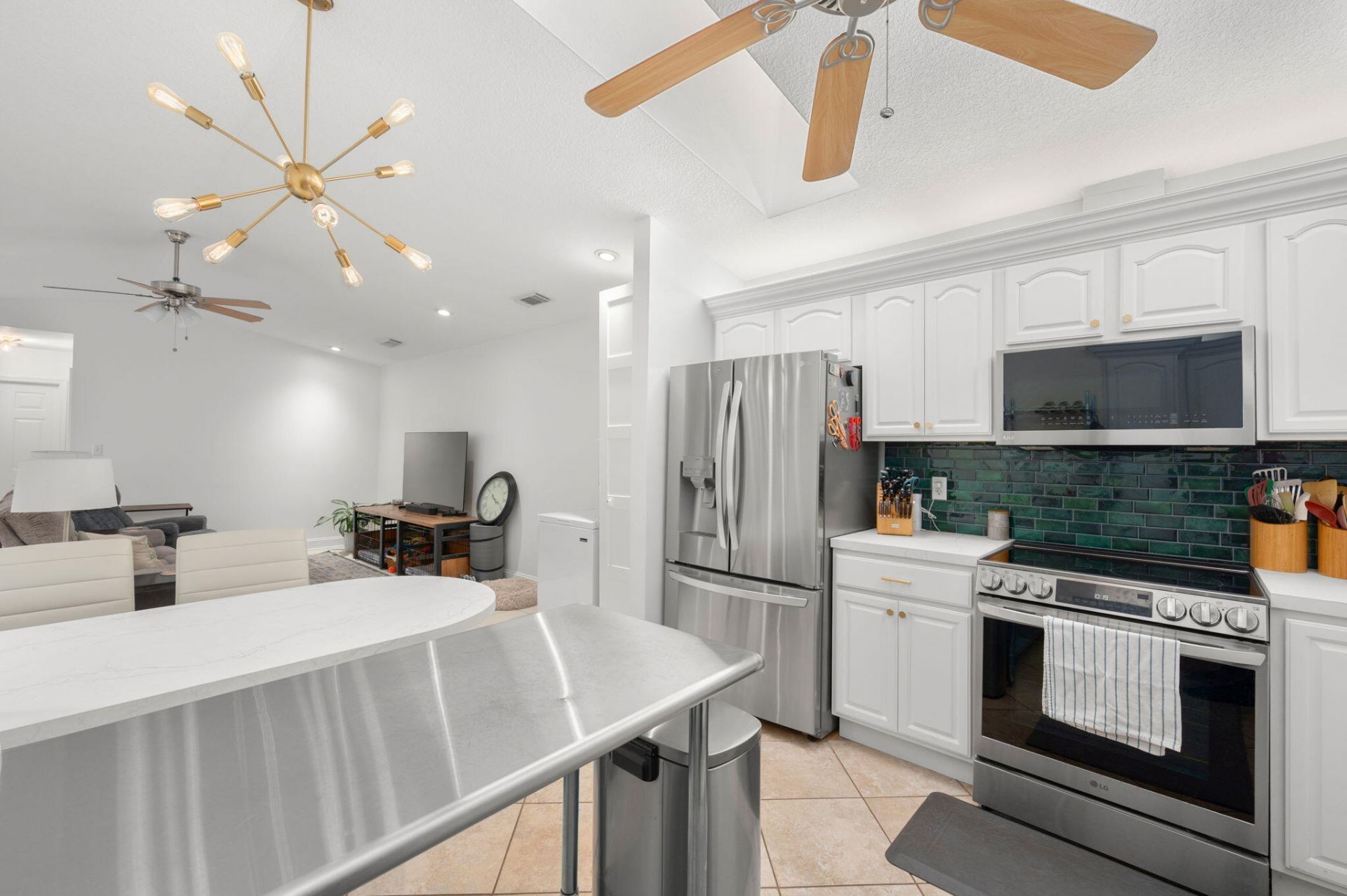 1433 Captains Walk, Unit 18d, Fort Pierce, FL 34950 Photo