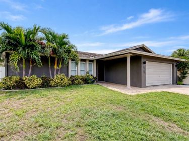 6747 DEER POND LANE N, PINELLAS PARK, FL 33781