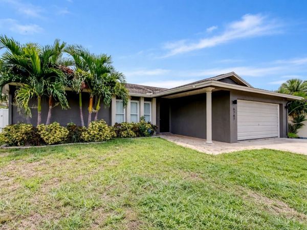 6747 DEER POND LANE N, PINELLAS PARK, FL 33781