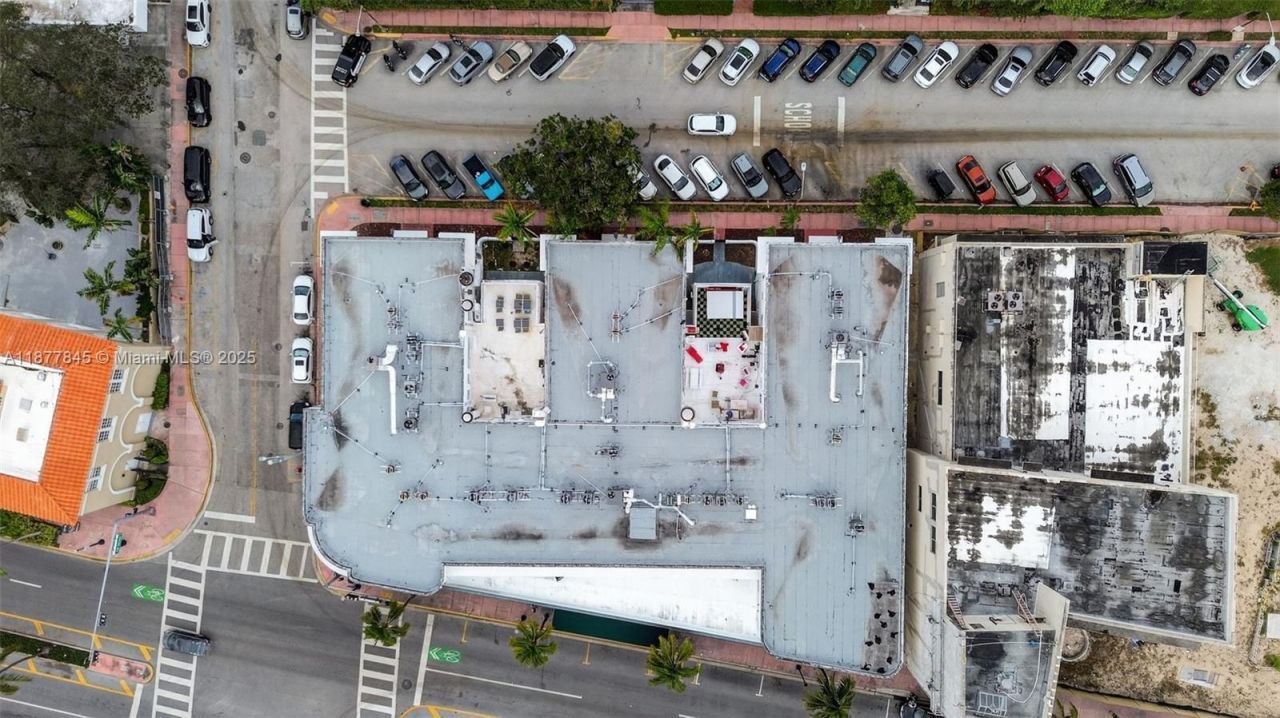 1216 Washington Ave, Miami Beach, FL 33139 Photo