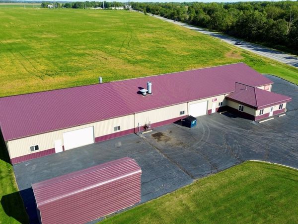 677 State Road 130, Hobart, IN 46342