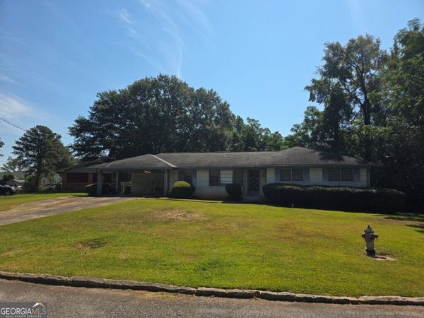 2374 Woodcastle Lane SE, Atlanta, GA 30316