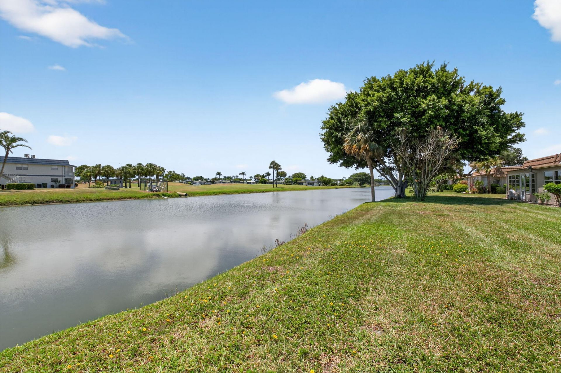 360 Seville O, Delray Beach, FL 33446 Photo