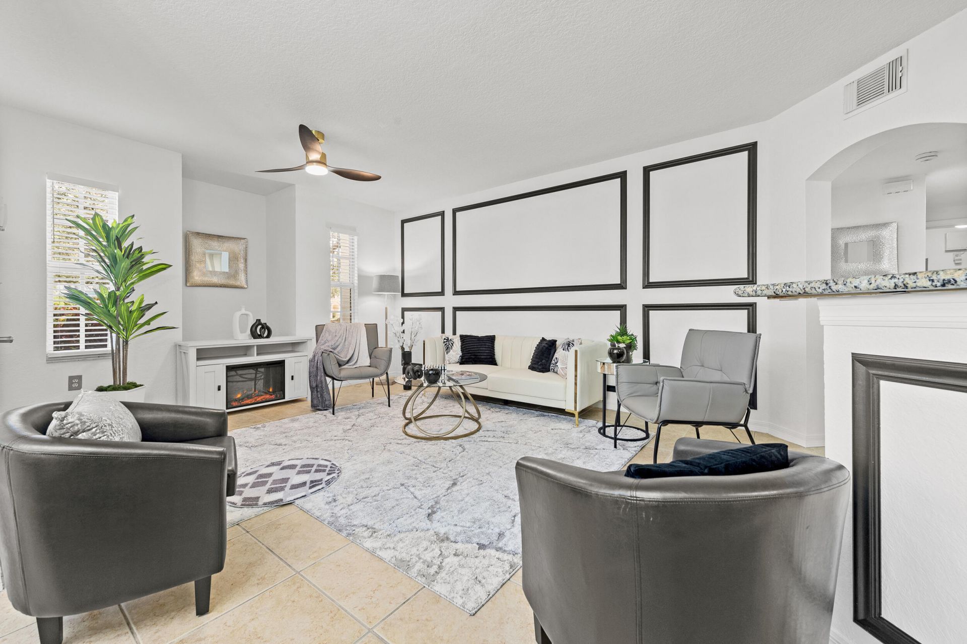 140 SW Peacock Boulevard, Unit 21-103, Port Saint Lucie, FL 34986 Photo