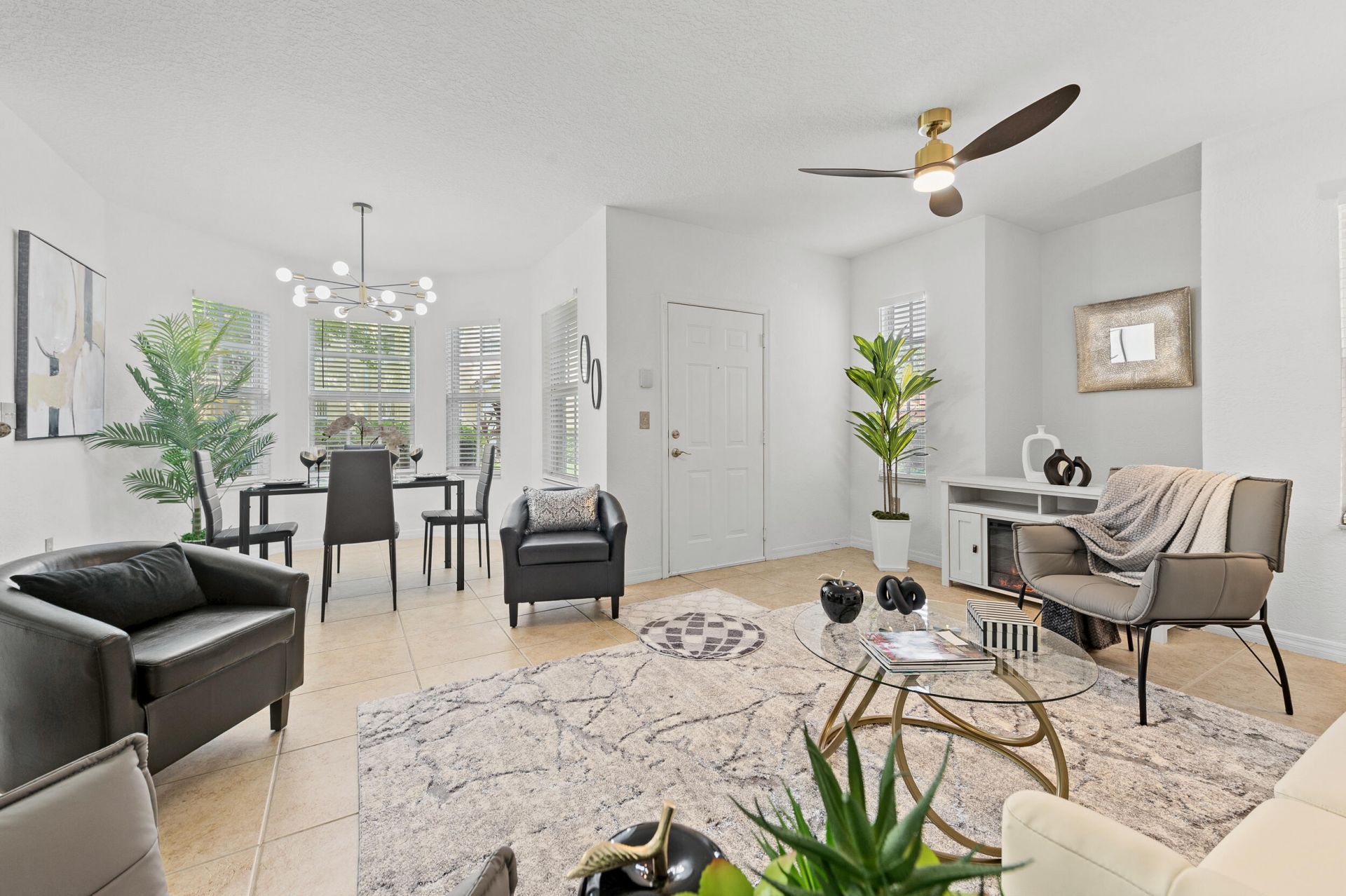 140 SW Peacock Boulevard, Unit 21-103, Port Saint Lucie, FL 34986 Photo