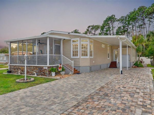 924 BLUE HERON BOULEVARD, OSTEEN, FL 32764