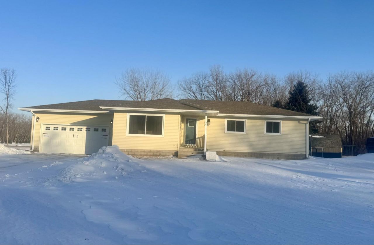261 15th Lane NE, Benson, MN 56215