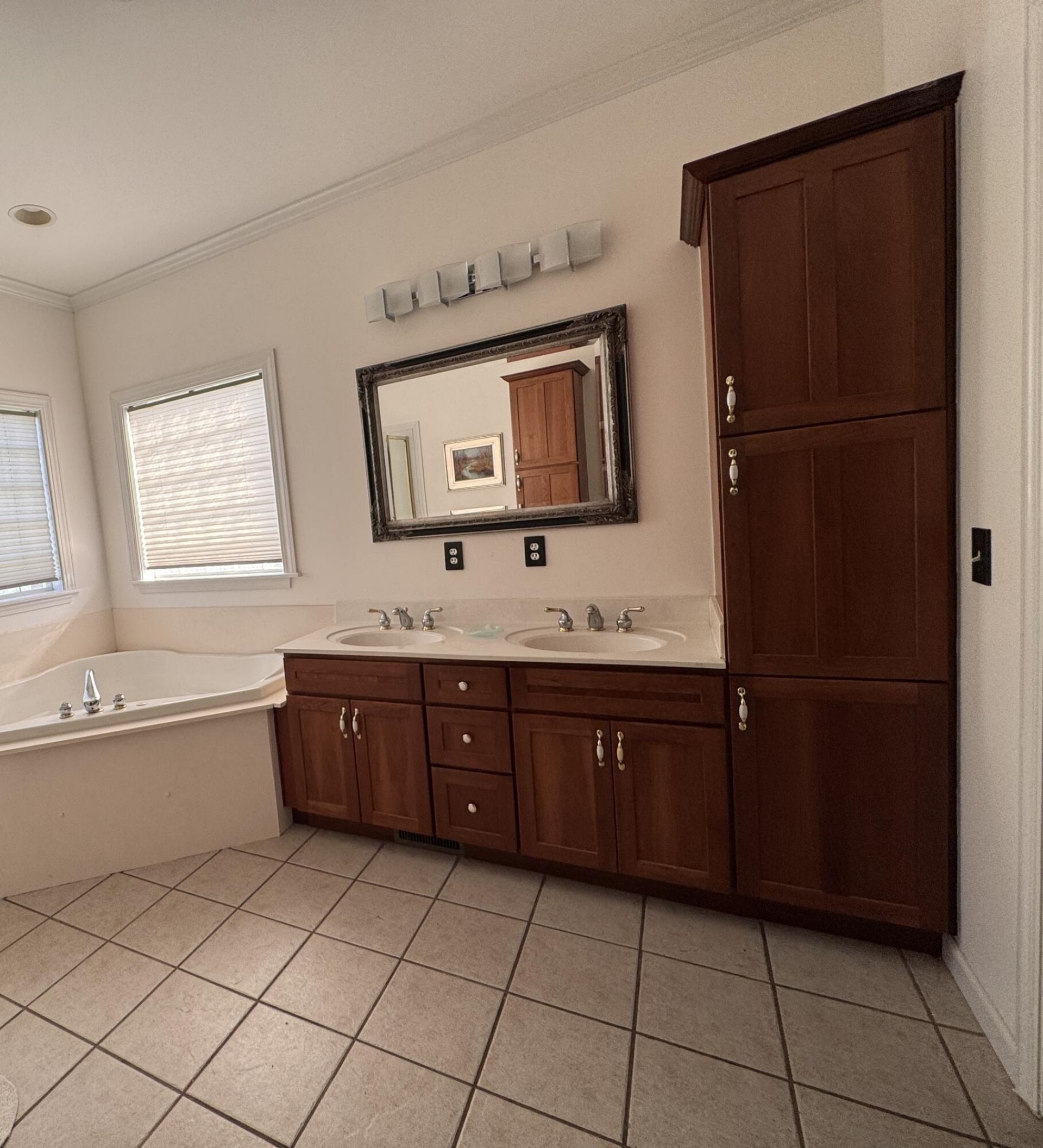 195 Sandy Springs Circle Photo 22