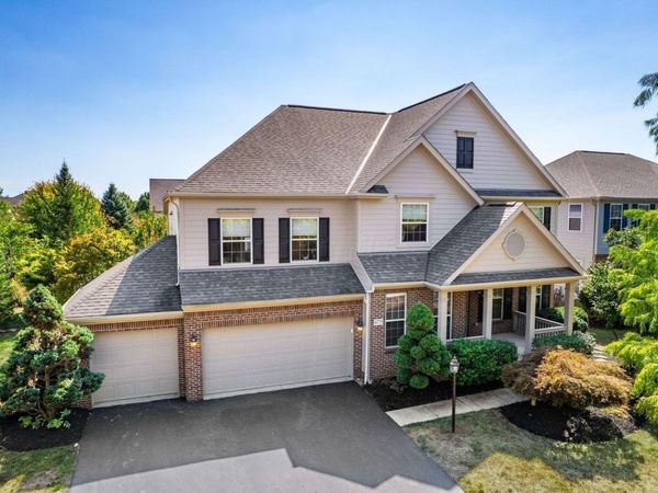 6775 Royal Plume Drive, Dublin, OH 43016