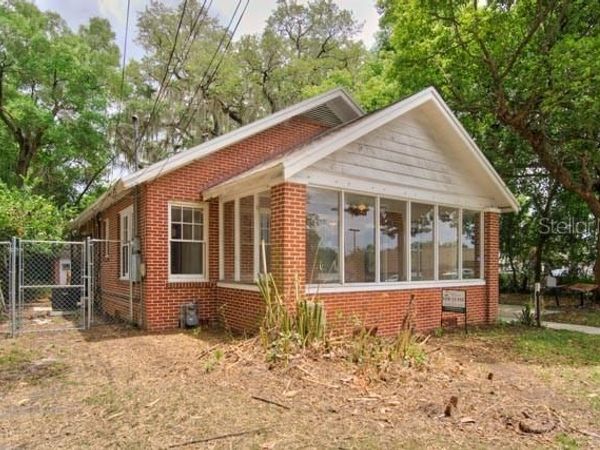 113 NW 11TH STREET, GAINESVILLE, FL 32601