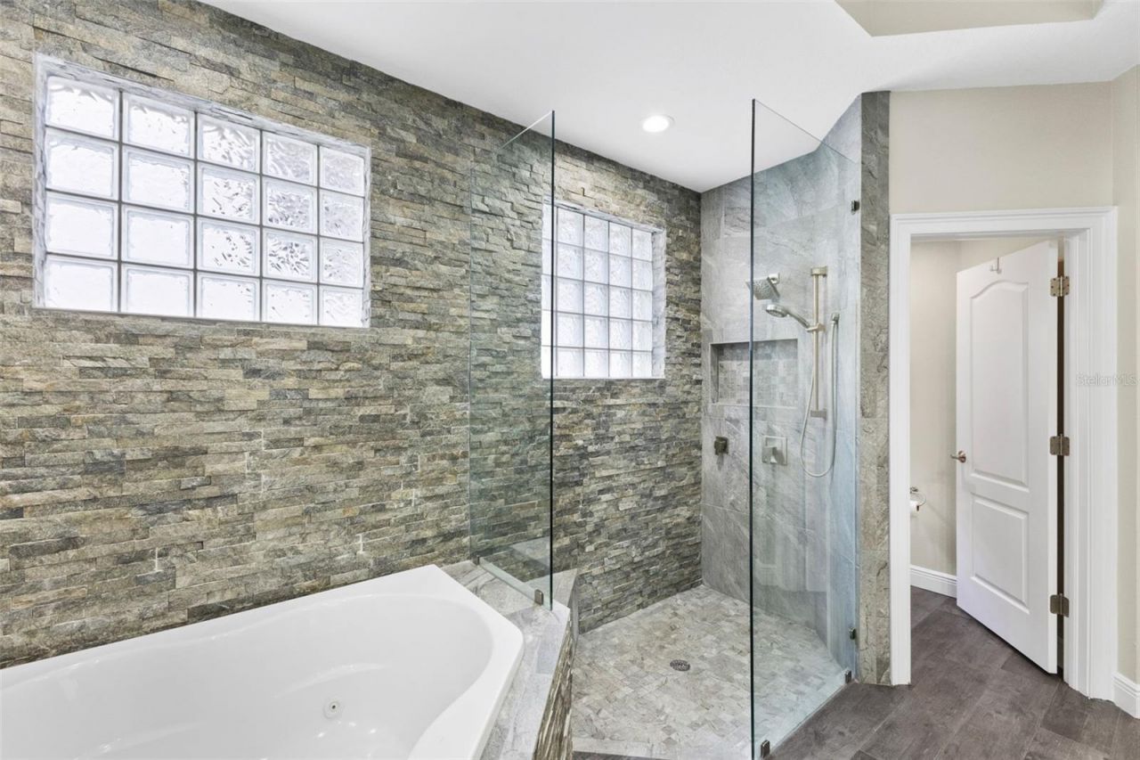 304 9th Avenue E, Palmetto, FL 34221 Photo