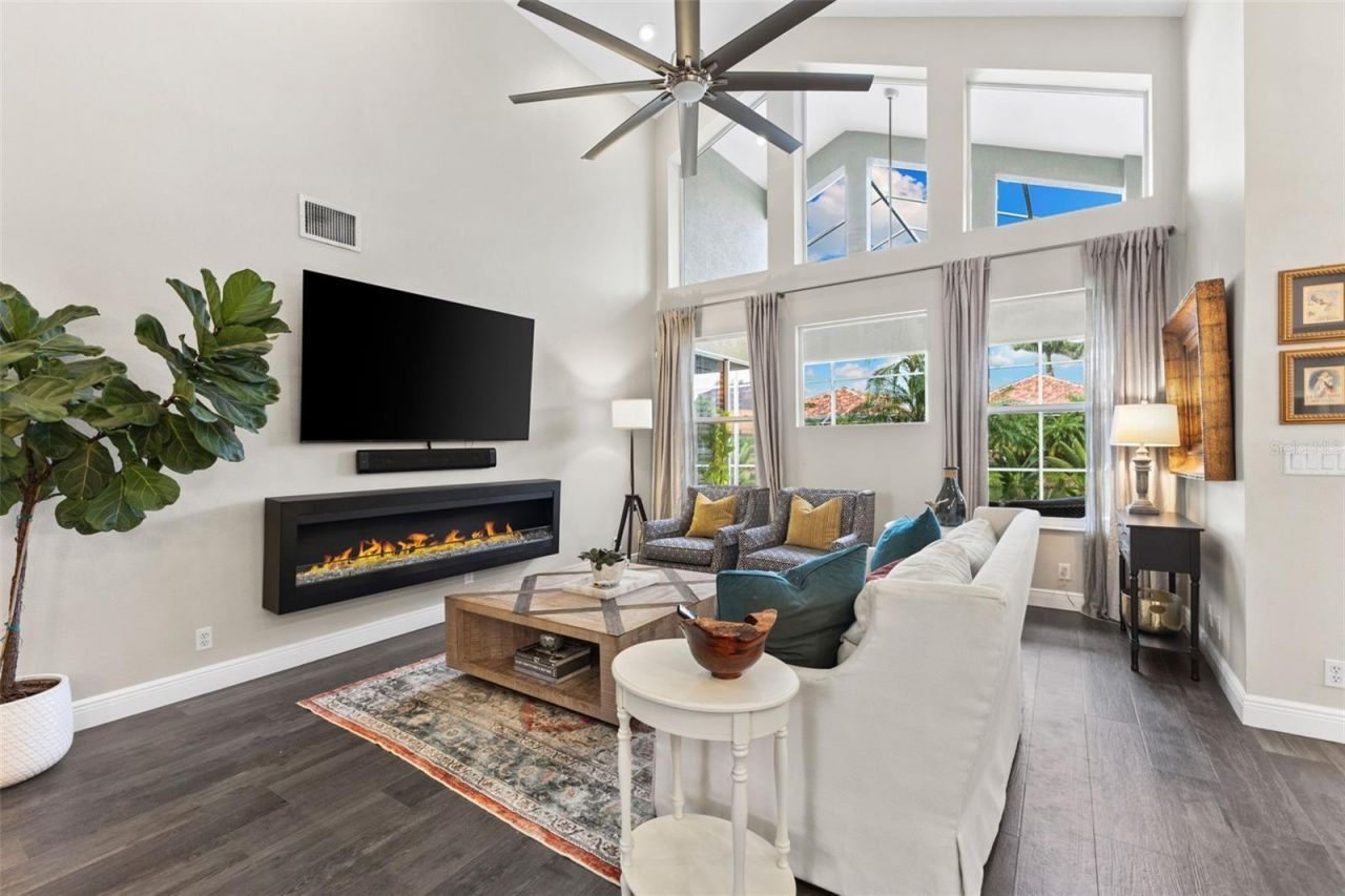 304 9th Avenue E, Palmetto, FL 34221 Photo