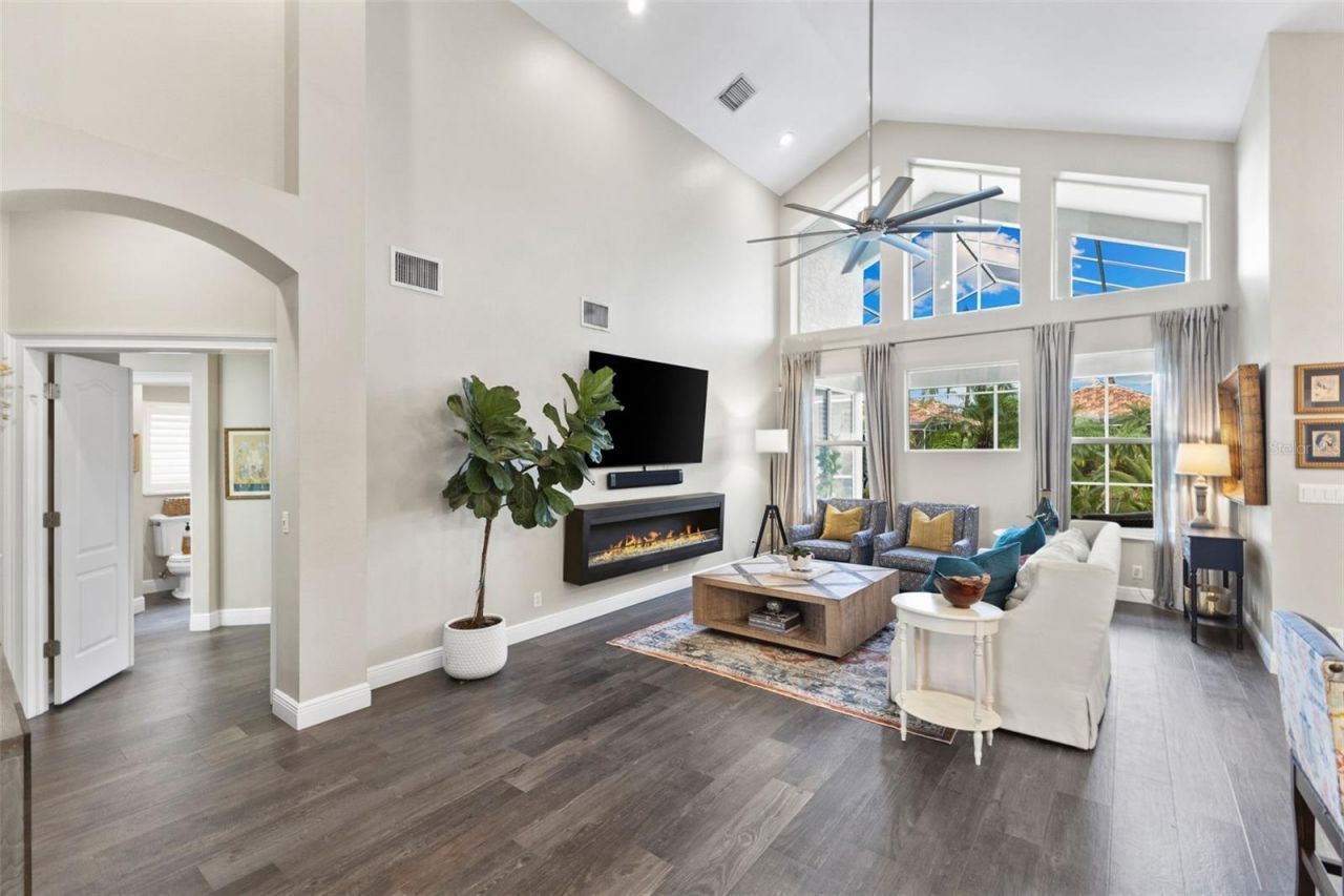 304 9th Avenue E, Palmetto, FL 34221 Photo