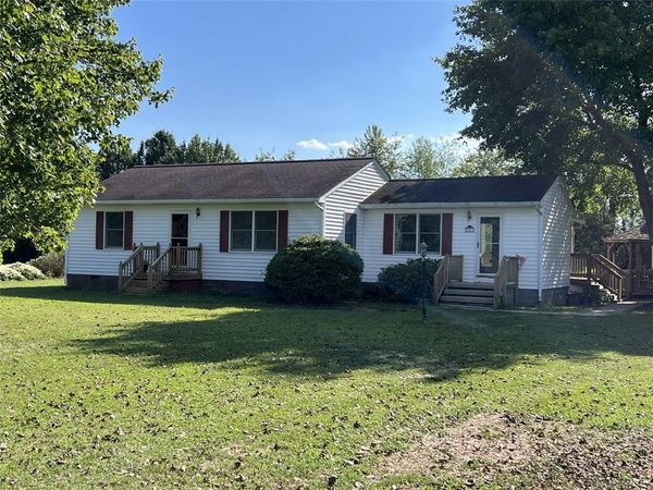 127 Parrotts Creek Lane, Water View, VA 23180