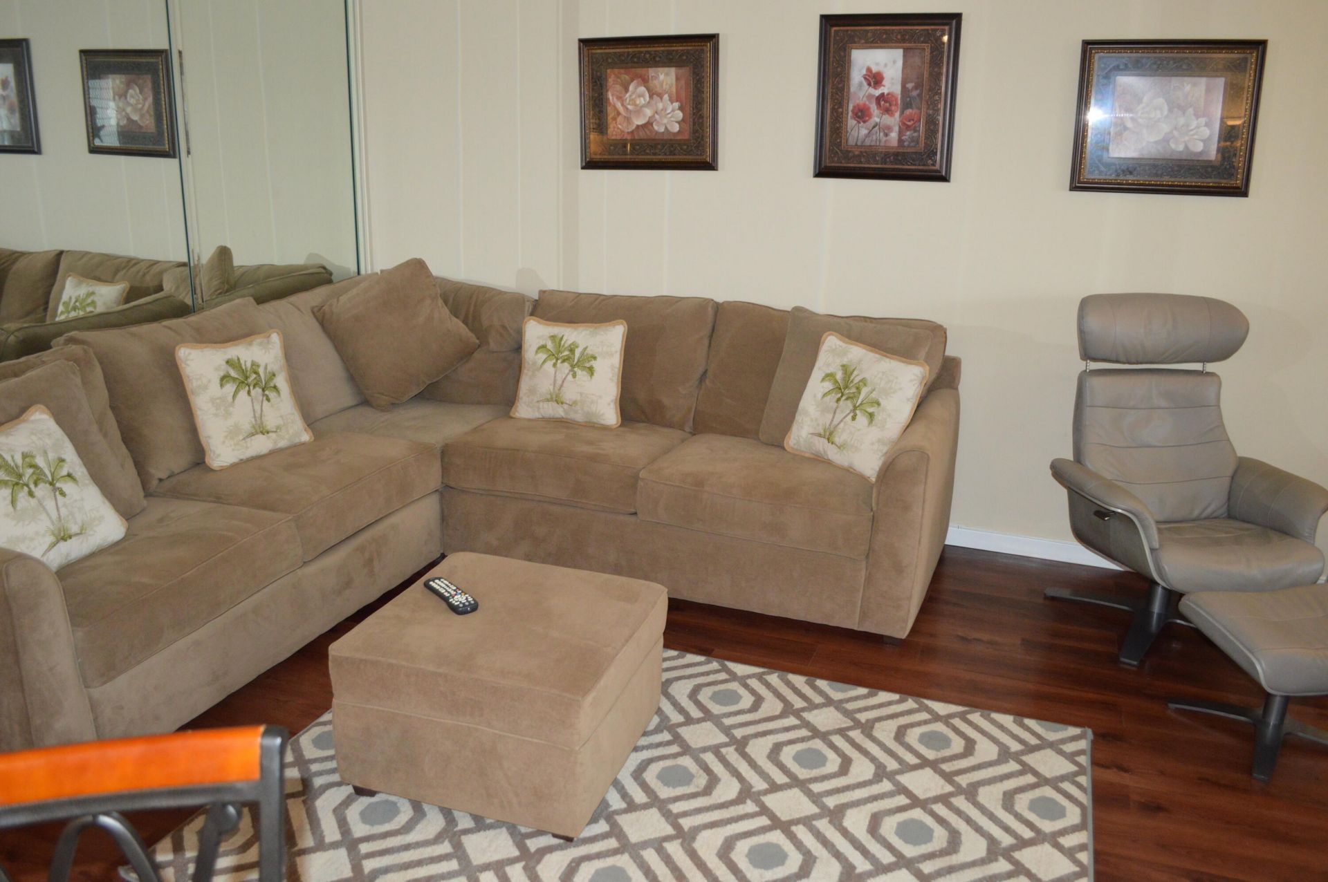 35 Dorchester B, West Palm Beach, FL 33417 Photo