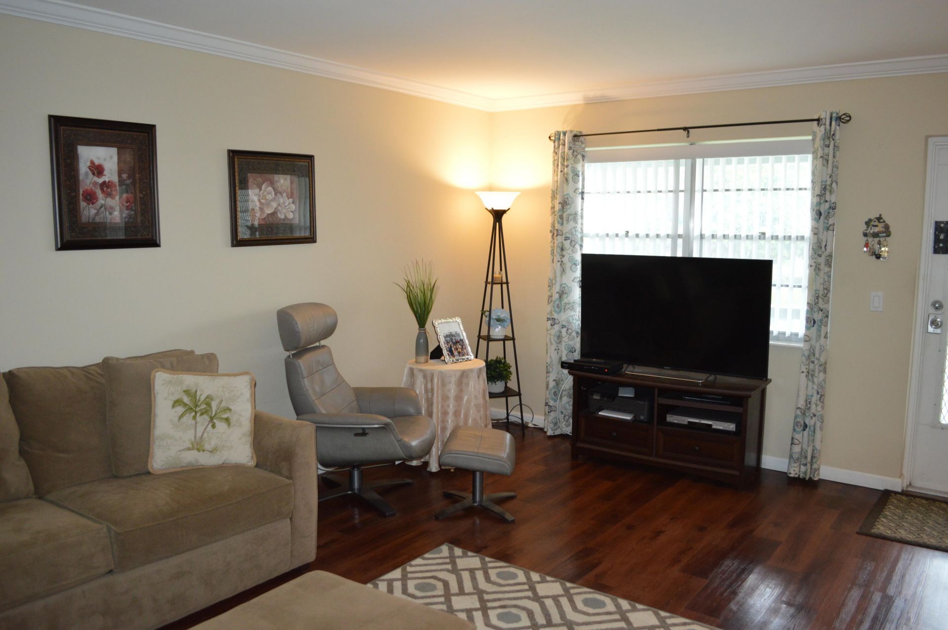 35 Dorchester B, West Palm Beach, FL 33417 Photo