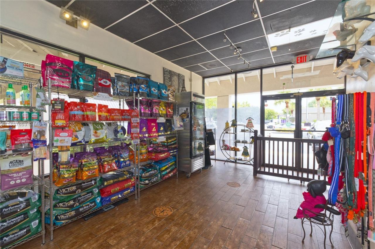 Please Call For Address, Kendall, FL 33186 Photo