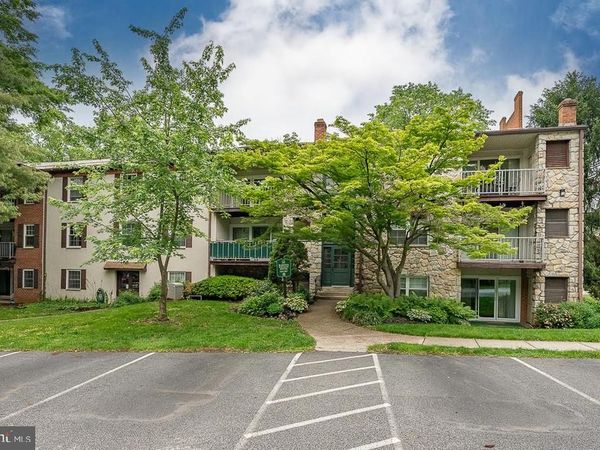 262 DRUMMERS LANE, Unit 262, WAYNE, PA 19087