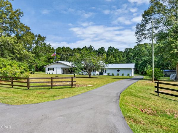 1955 N Highway 181, Westville, FL 32464