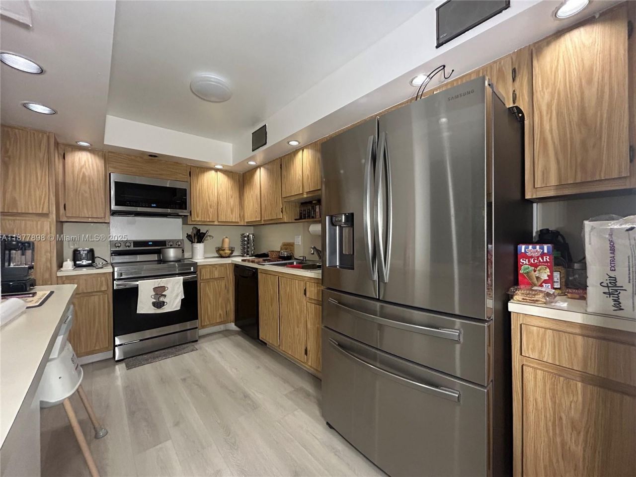 20860 San Simeon Way, Unit 404-6, Miami, FL 33179 Photo