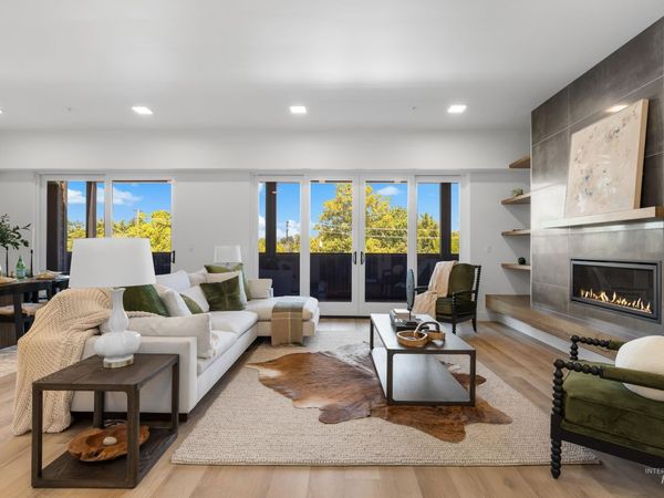 55 E State St, Unit 304, Eagle, ID 83616