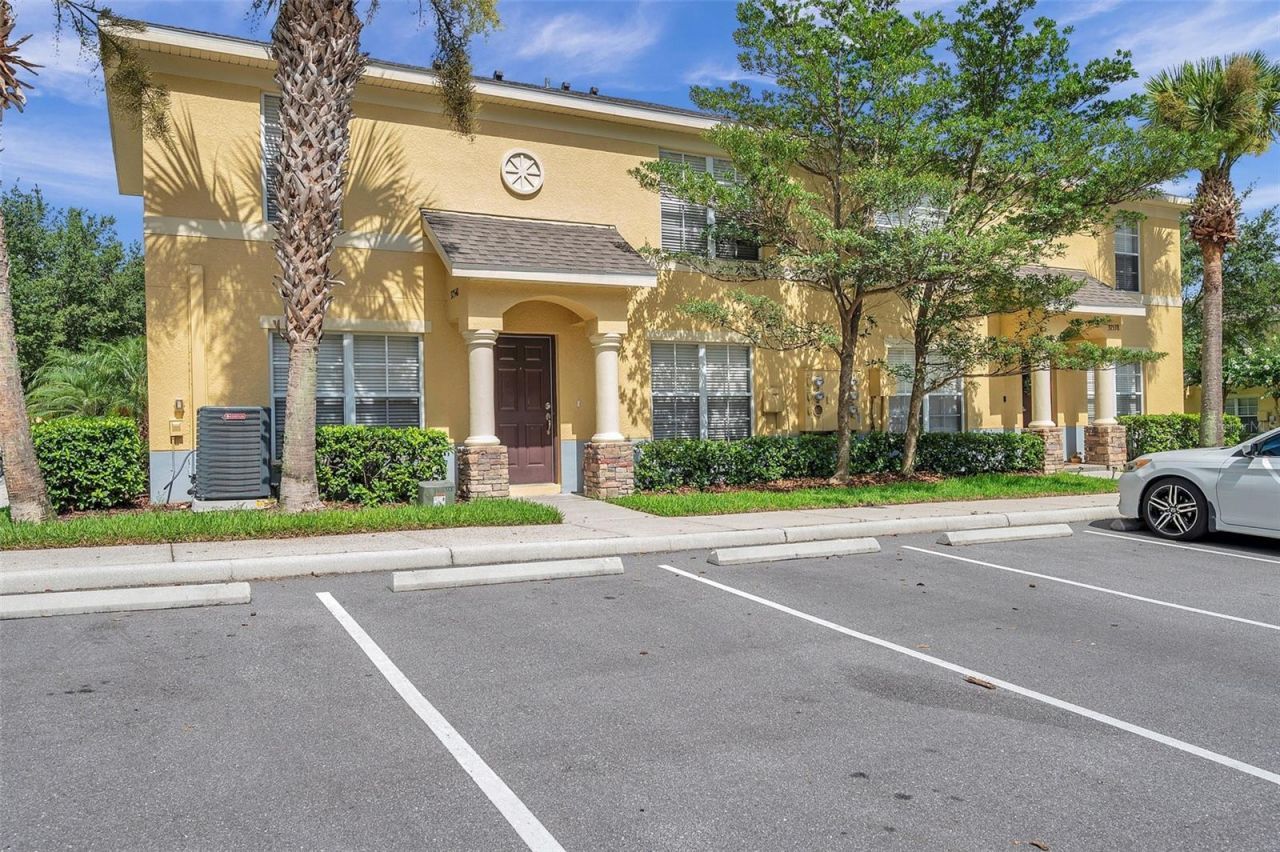 37540 Daliha Terrace, Zephyrhills, FL 33542 Main Photo