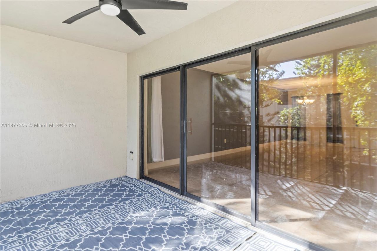 481 Ives Dairy Rd, Unit 303-4, Miami, FL 33179 Photo