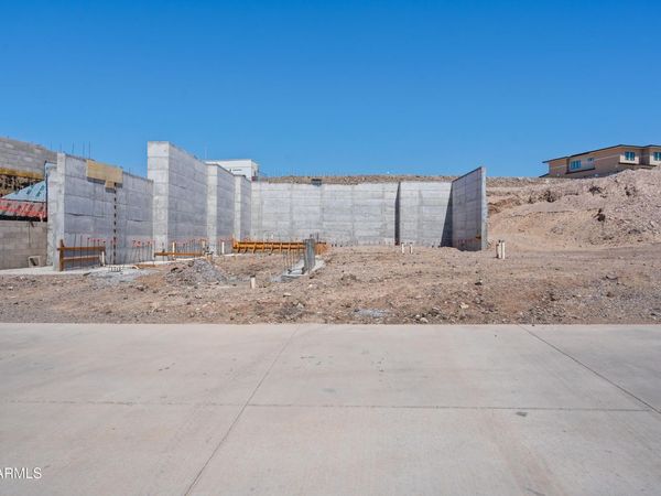 2404 Desert Ridge Court W, Unit 19, Lake Havasu City, AZ 86406