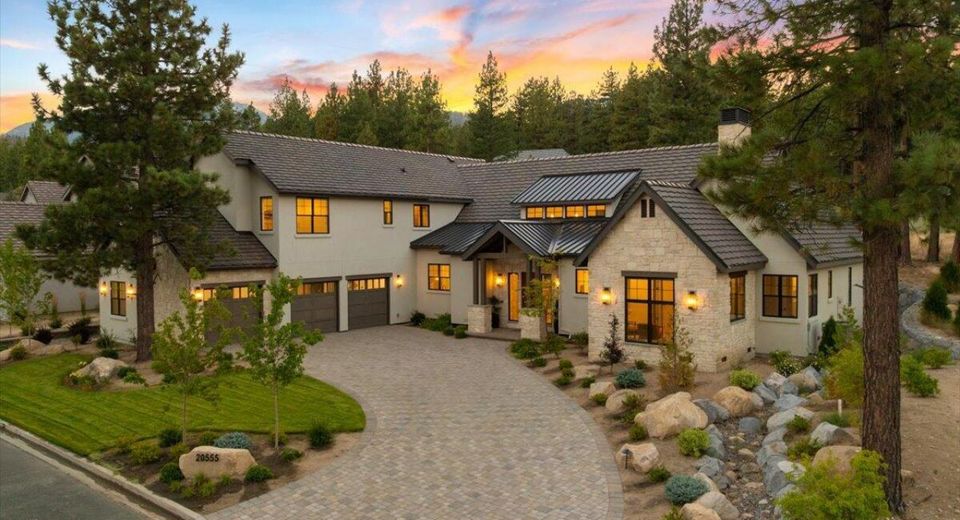 20585 Latour Way, Reno, NV 89511 Photo