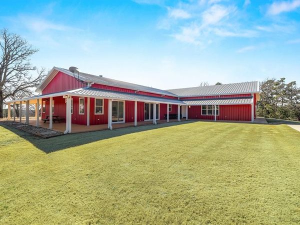 21482 Fm 16 W, Lindale, TX 75771