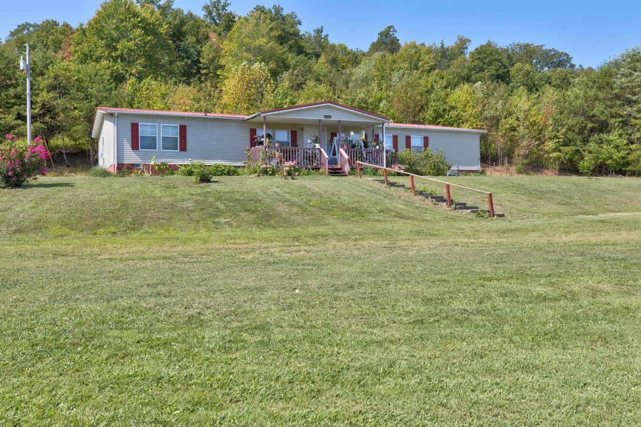 919 Town Branch, Jeffersonville, KY 40337